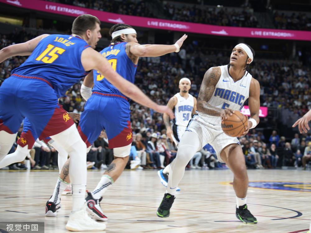 部争相追逐 部争相追逐